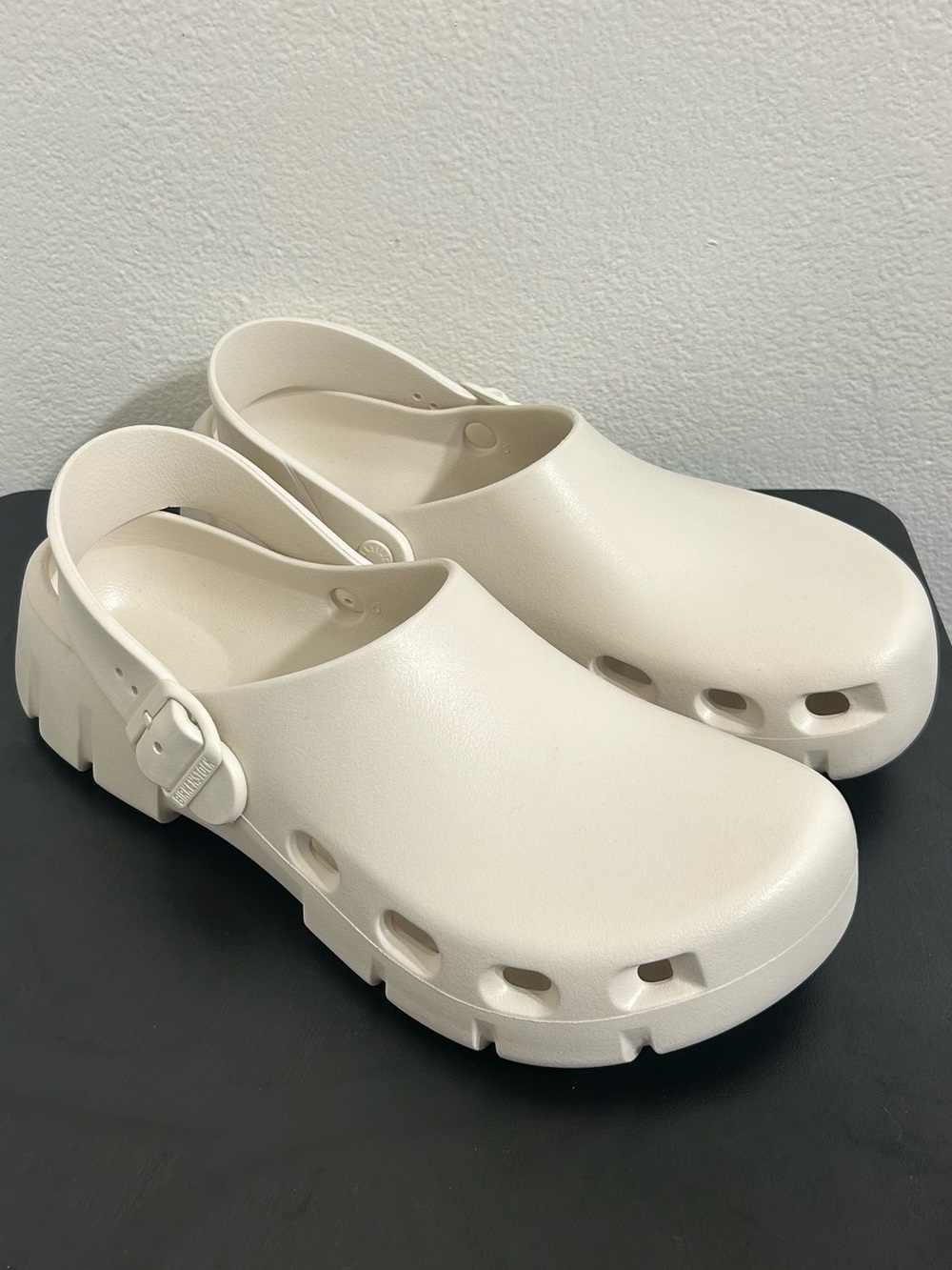 Birkenstock Birki Flow EVA Sandal Slipper Eggshell Unisex US 10-10.5 EUR 43